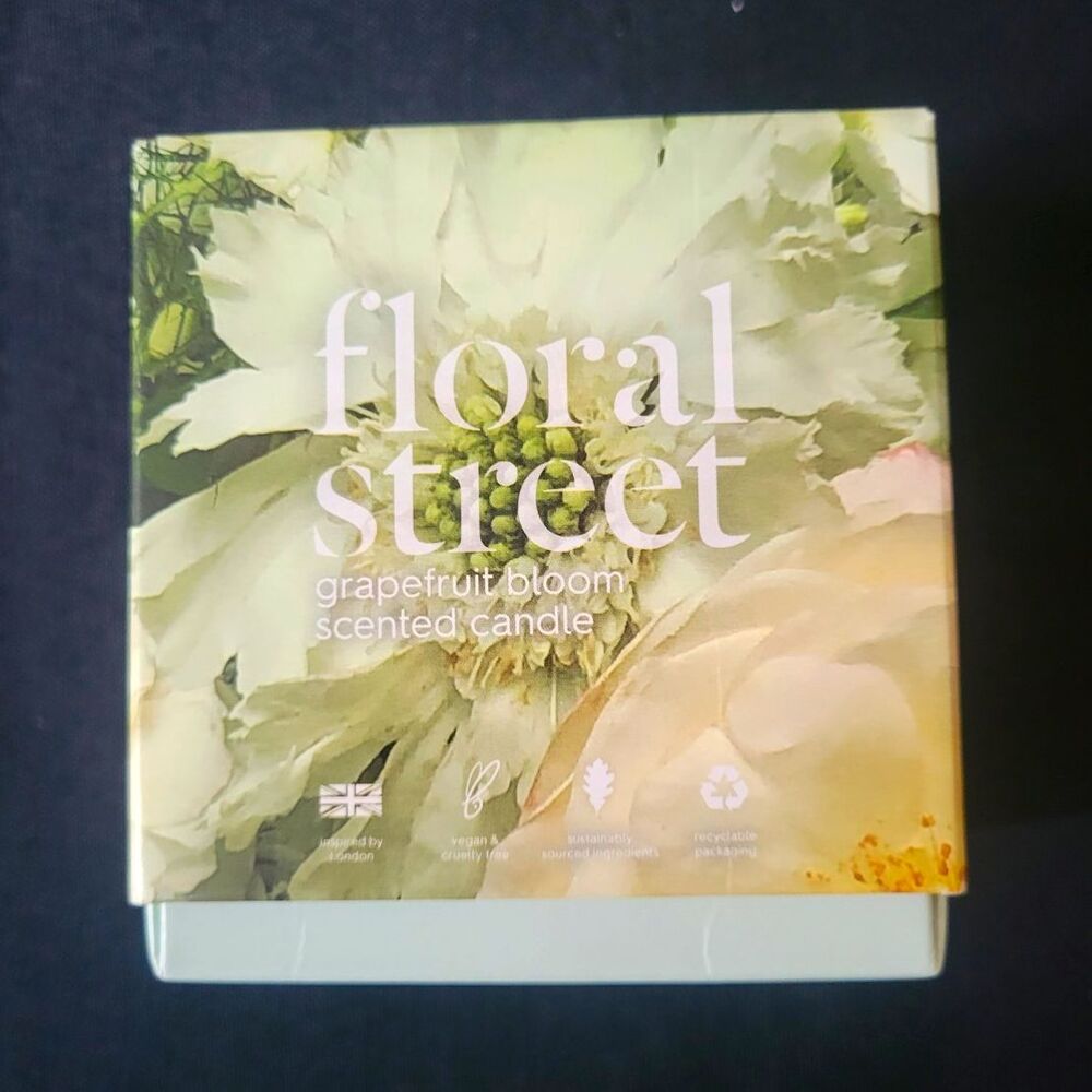Floral Street Grapefruit Bloom Scented Candle Vegan Wax Hand-Poured 40H